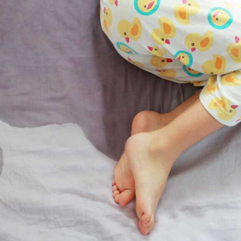 Bedwetting-1024x692-1