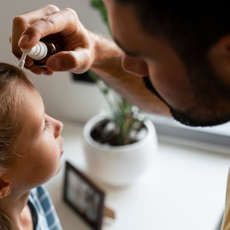 side-view-father-using-lice-trea